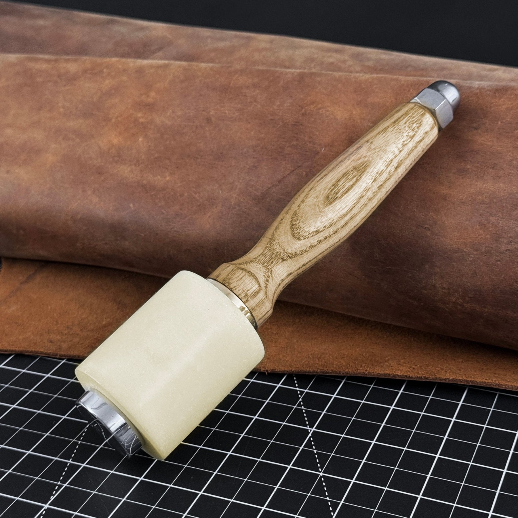 Handmade Mallet with Nylon Head, 21.5 cm (8.46 inches)