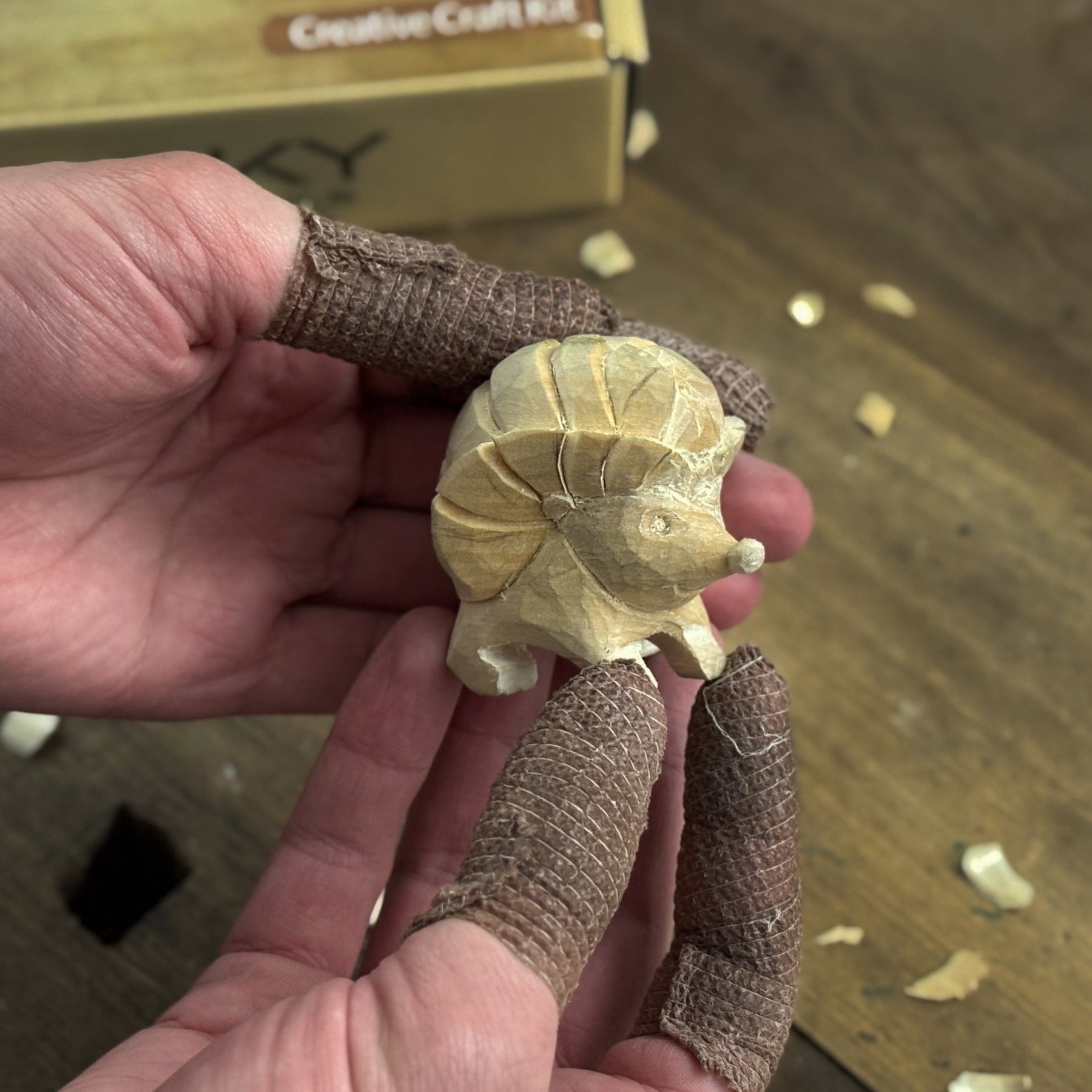 Hedgehog Carving Kit - Complete Starter Whittling Kit for Beginners, Adults, Teens, and Kids