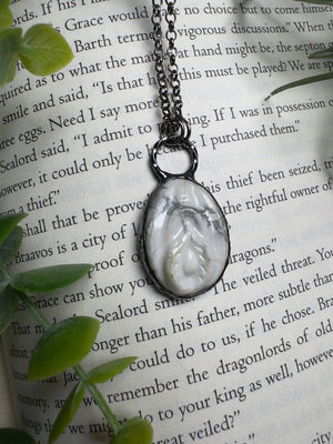 Howlite Yoni Necklace
