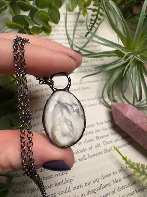 Howlite Yoni Necklace