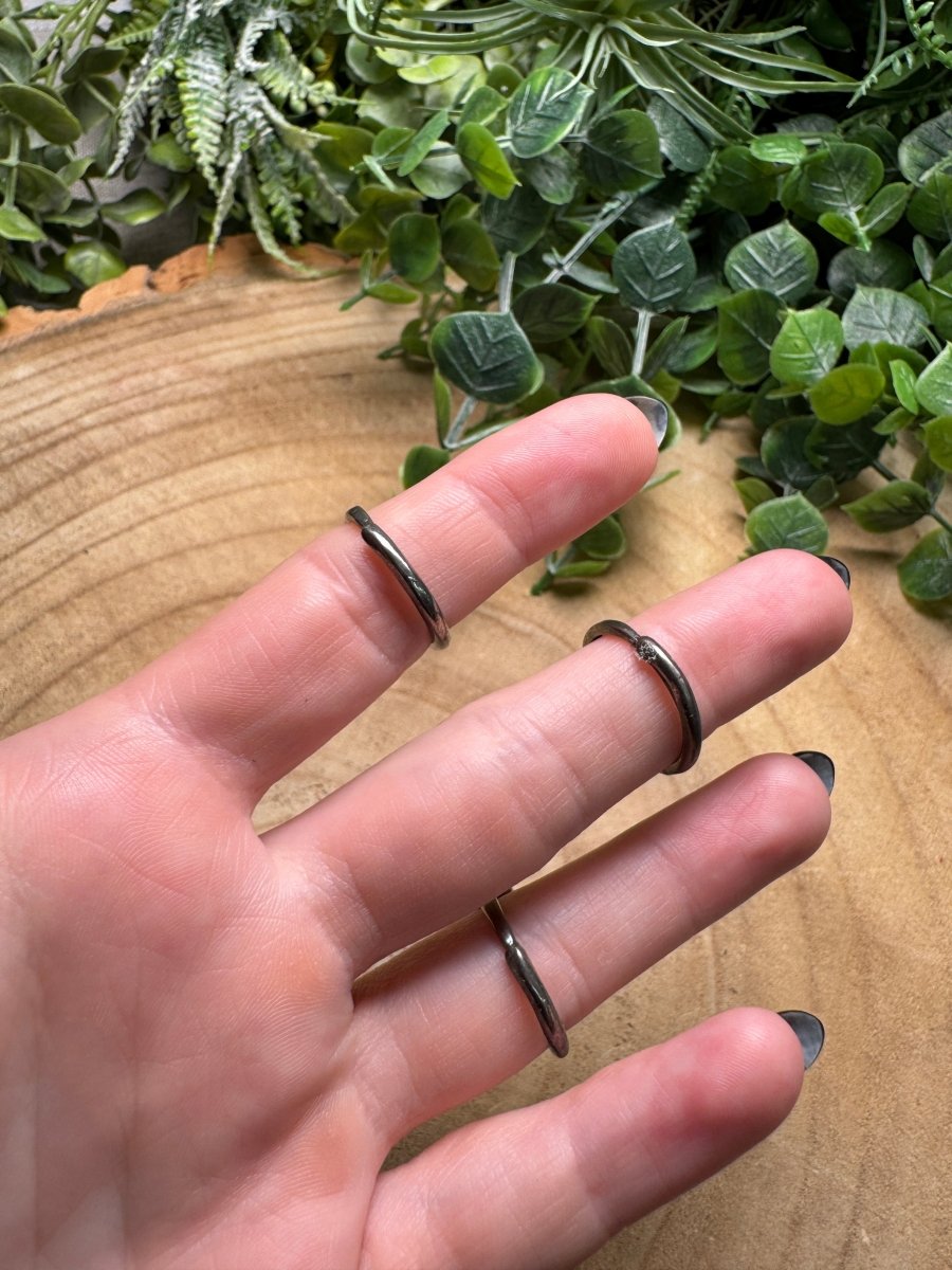 Hypersthene Heart Ring Adjustable