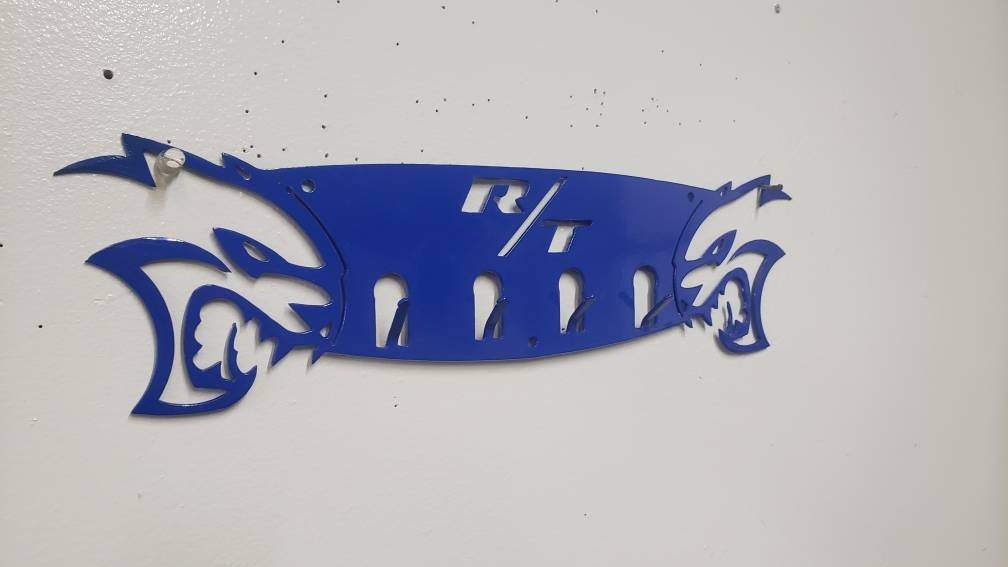 Dodge Hellcat R/T Keychain Rack – Steel Wall Mounted Muscle Car Organizer