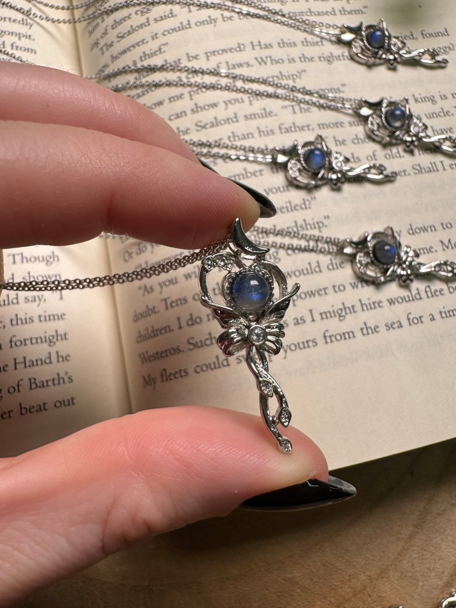 Labradorite Kawaii Bow Necklace Adjustable