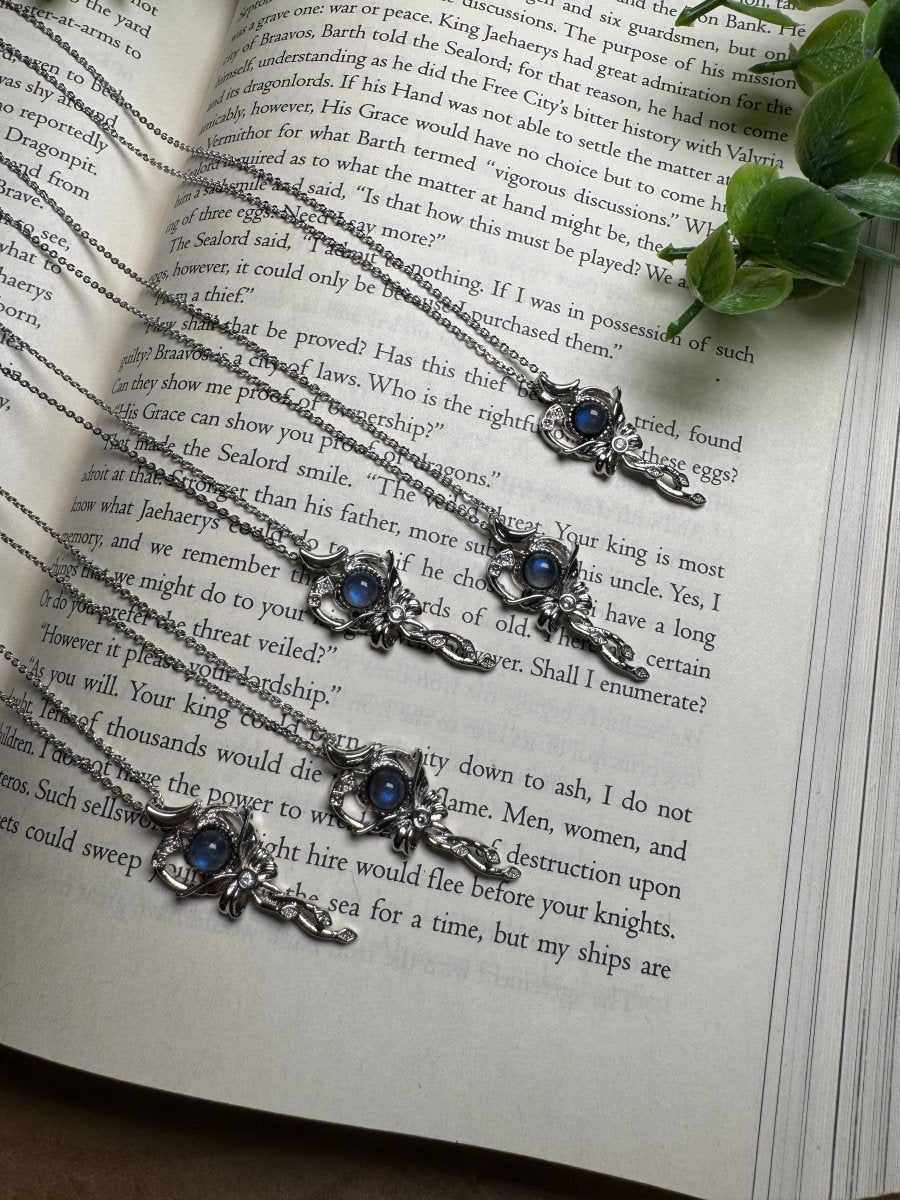 Labradorite Kawaii Bow Necklace Adjustable