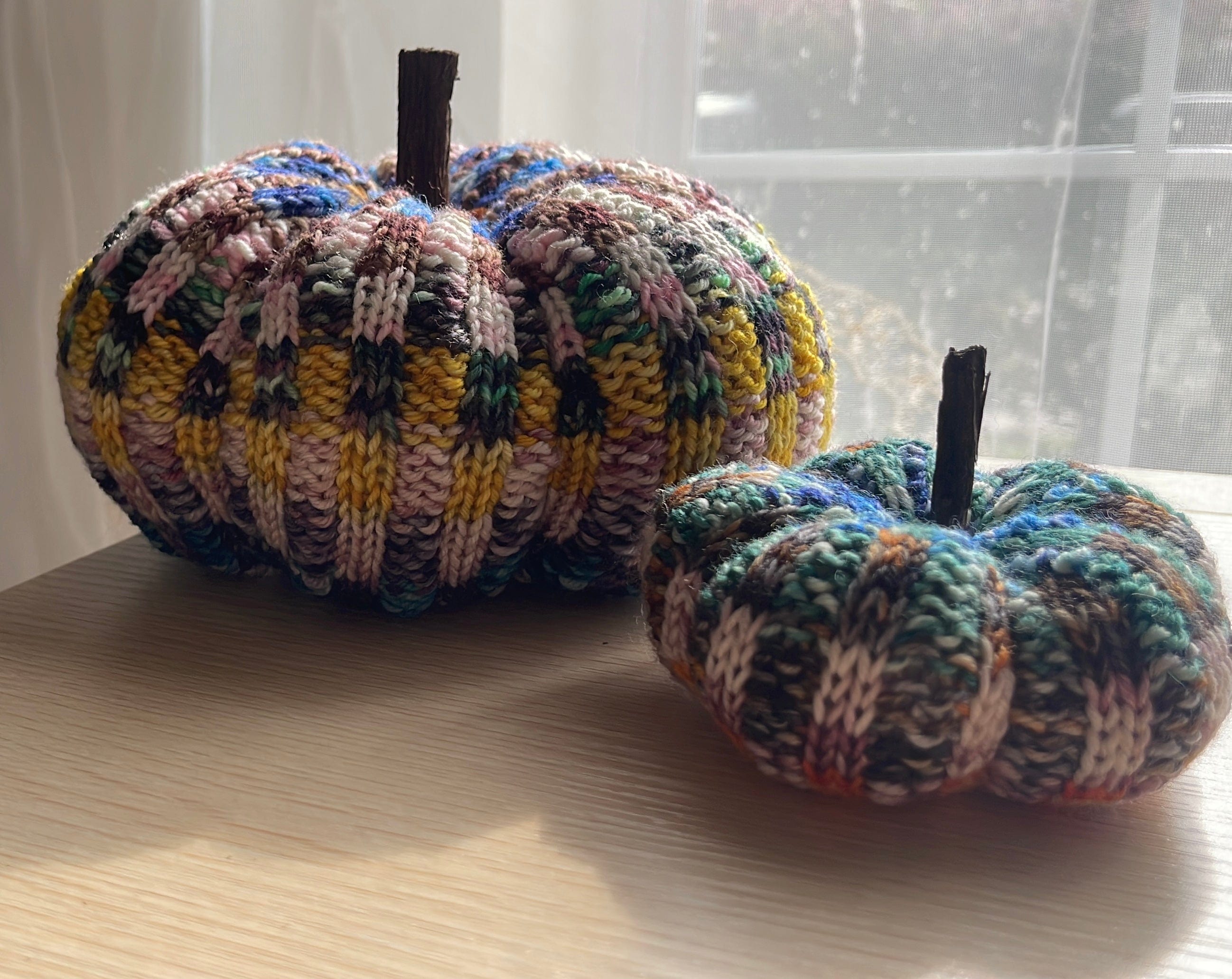 Checkerboard Knit Pumpkin Pattern - Digital Pattern