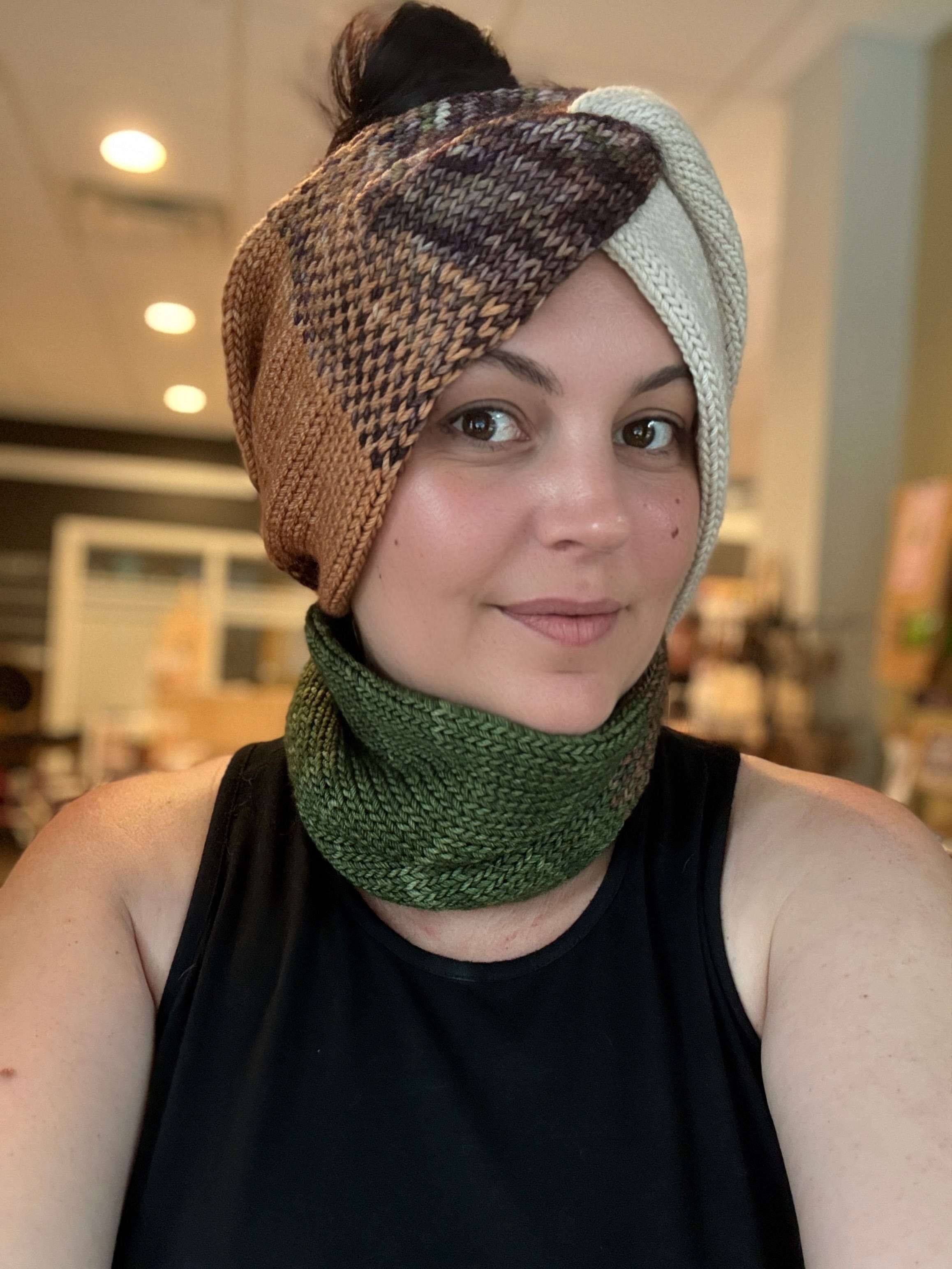 Snuggle Loop - Digital Knitting Pattern