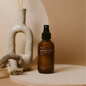 oakmoss + amber room spray gold + ivy