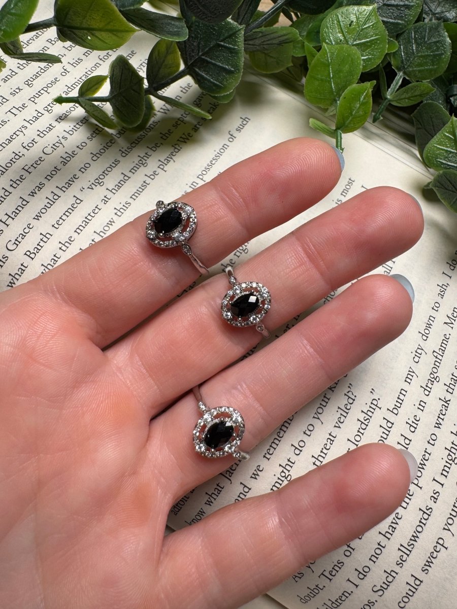 Obsidian Adjustable Ring