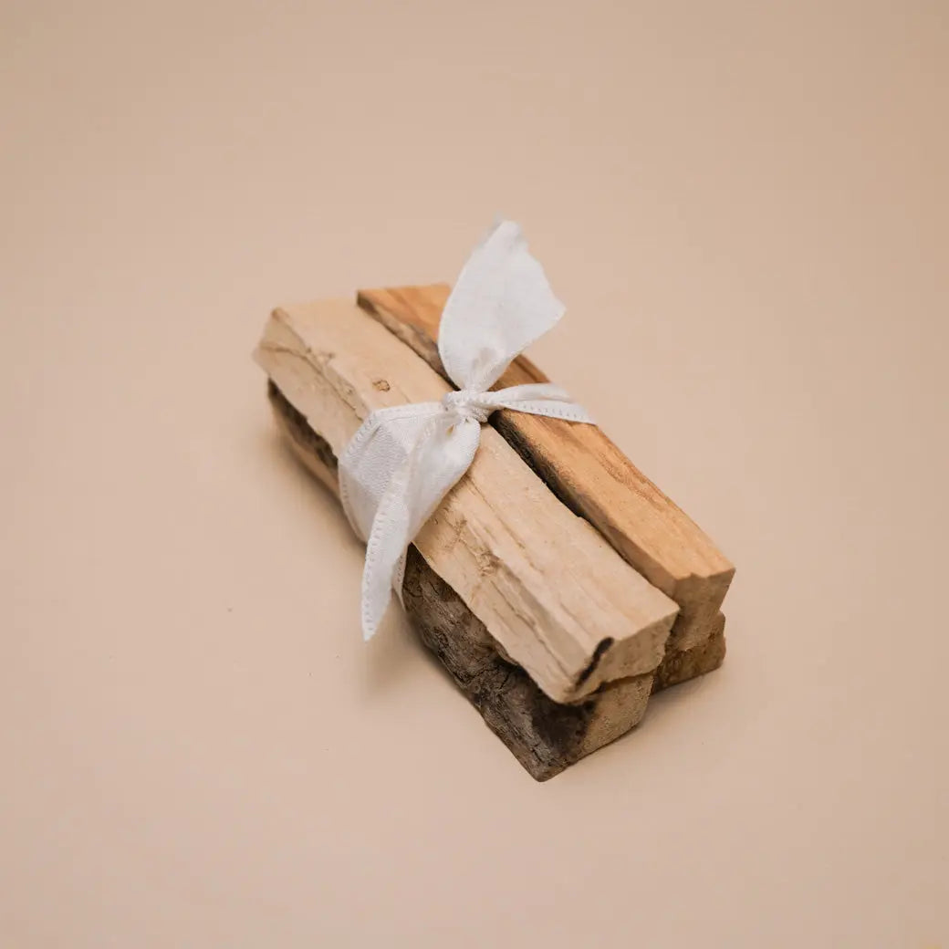palo santo gold + ivy