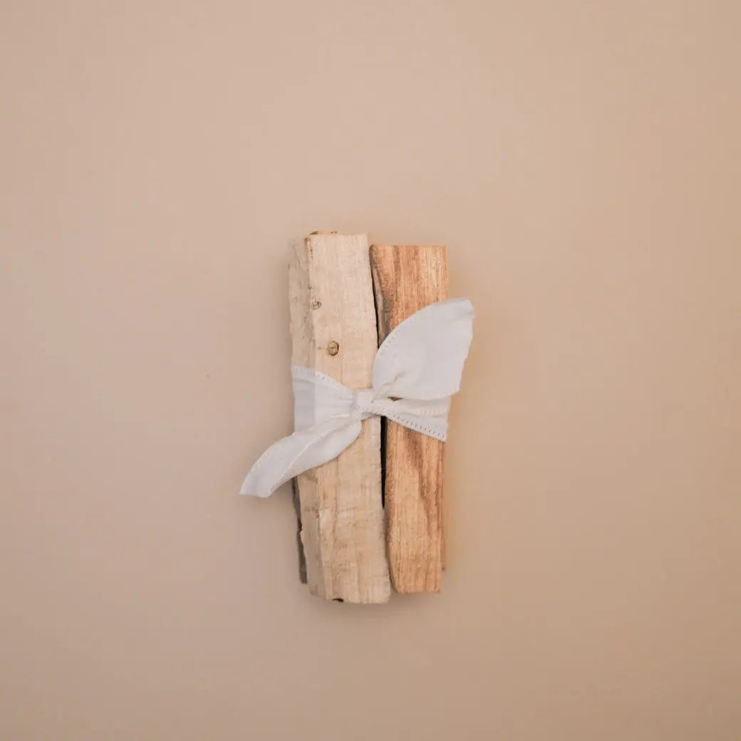 palo santo gold + ivy
