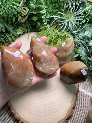 Peach Moonstone Flame