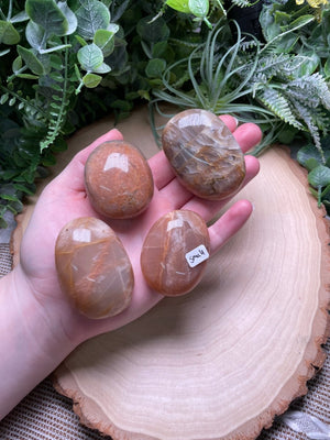 Peach Moonstone Palm stone