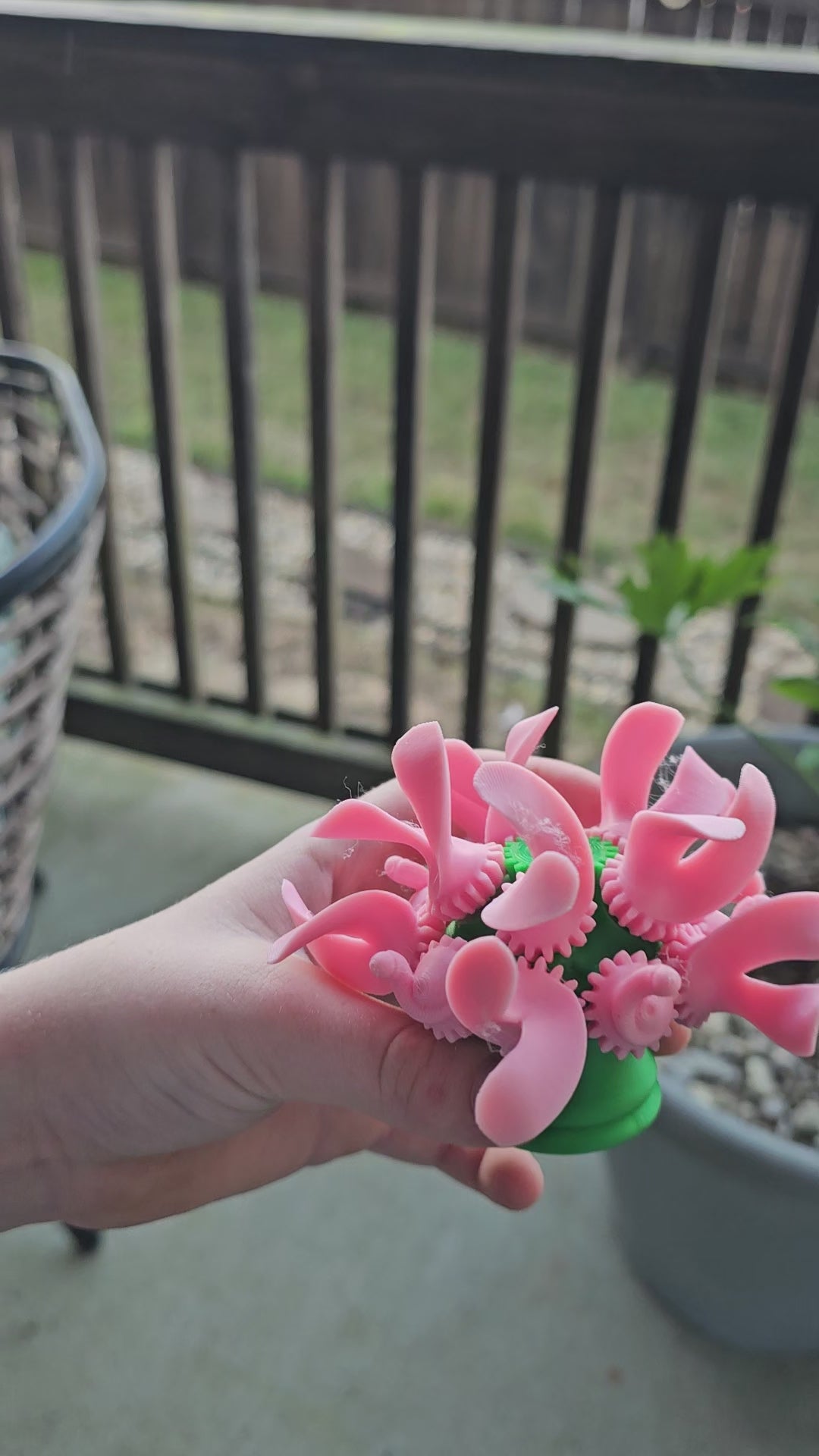 BloomSpin Flower Gear Fidget Spinner – Rotating Petal Mechanism | ADHD Sensory Desk Toy