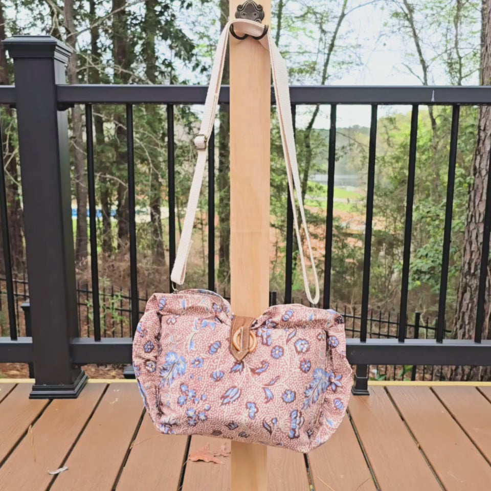 Handmade Crossbody Bag with Adjustable Strap, Boho Floral Purse, Multi Pocket Everyday Cotton Lined Shoulder Bag, Lightweight Travel Purse