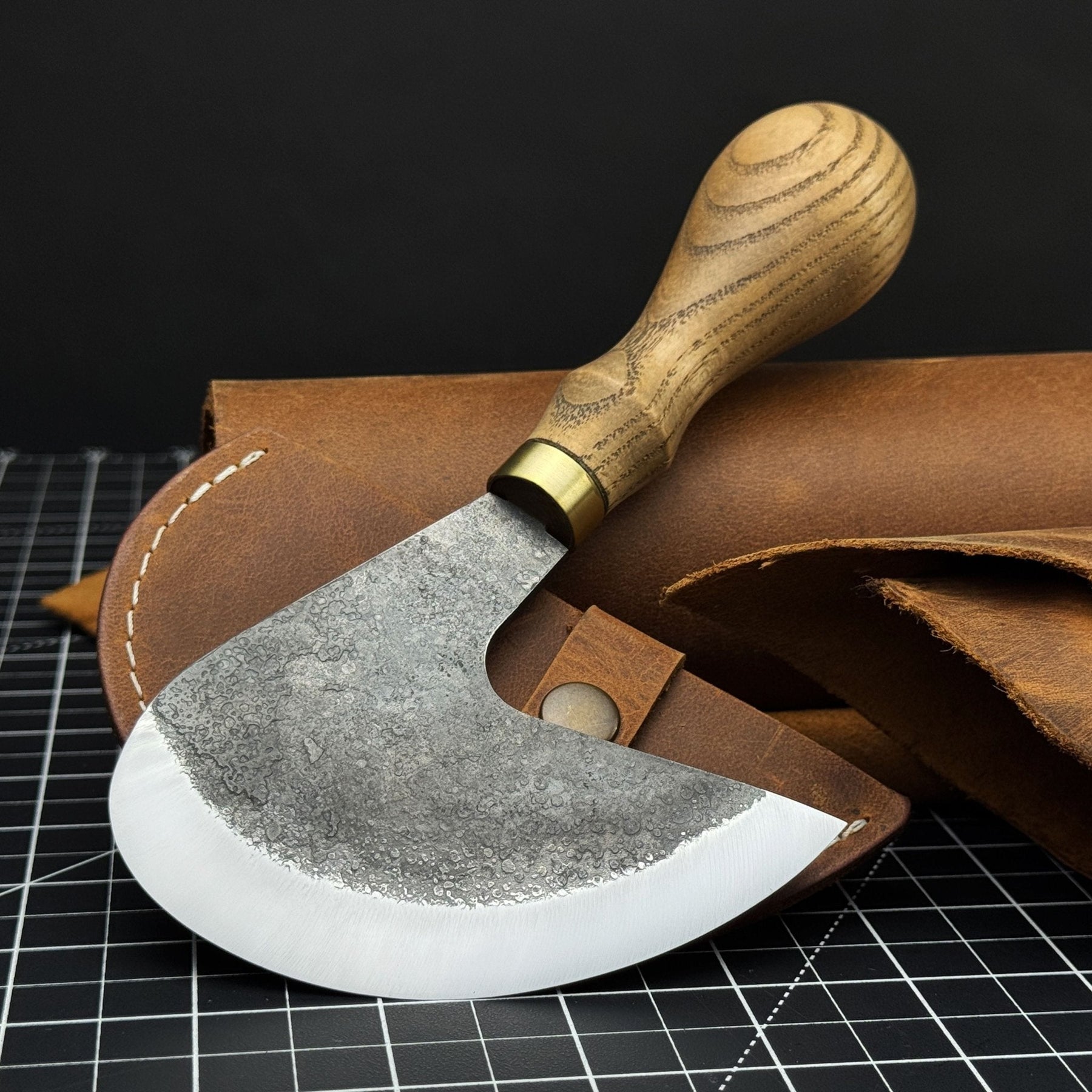Professional Leather Crafting Half Round Knife, 10.5 cm (4.1 inches)