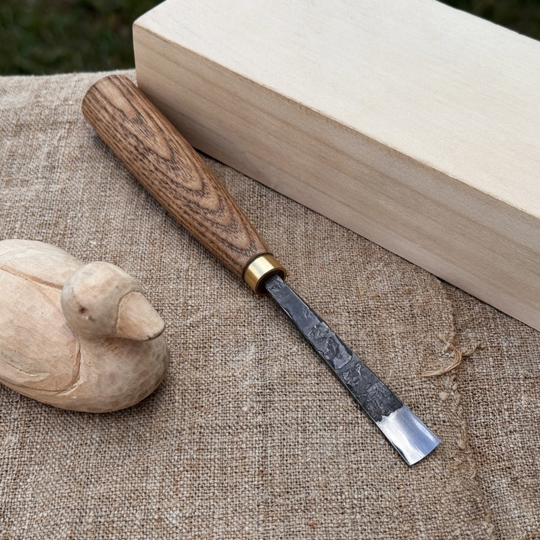Straight Carving Gouge – 12 mm (0.47 inches)